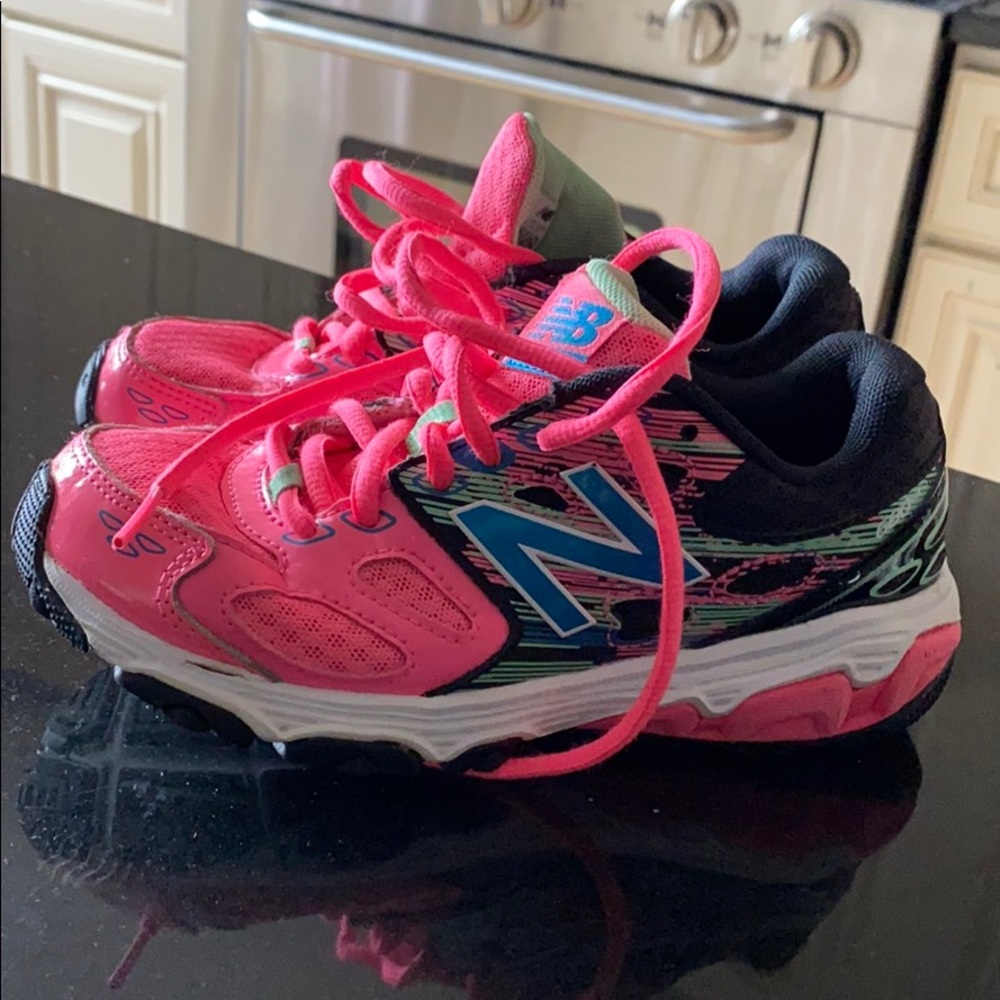 NB colorful comfy sneakers girls or boys Sz 13.5